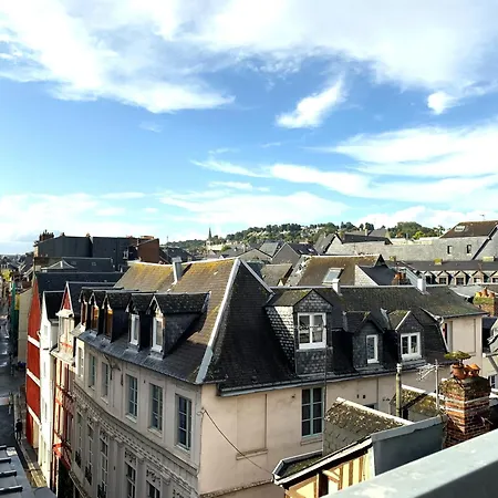 Les Bons Enfants 8 * רואן